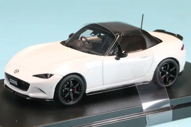 ハイストーリー 1/43 マツダ スピリット レーシング ロードスター 2025 スノーフレイクホワイトパールマイカ　HS562WH