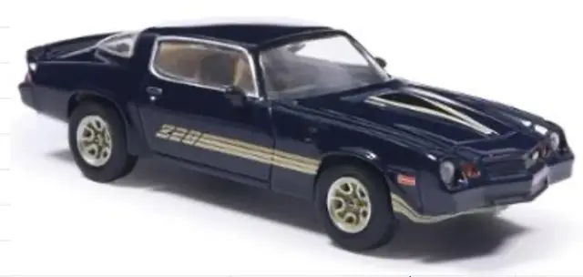 [予約] イクソ 1/64 シボレー カマロ Z28 ネイビー IXO USA限定シリーズ　IA64018