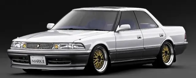 [予約] イグニションモデル 1/18 トヨタ マーク2 2.5 GT ツインターボ (JZX81) パールホワイト／シルバー IG3856