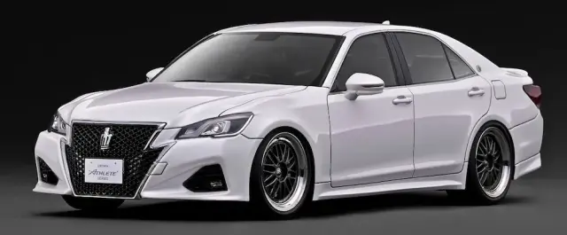 [予約] イグニッションモデル 1/18 トヨタ クラウン アスリート S GRS214 パールホワイト　IG3913