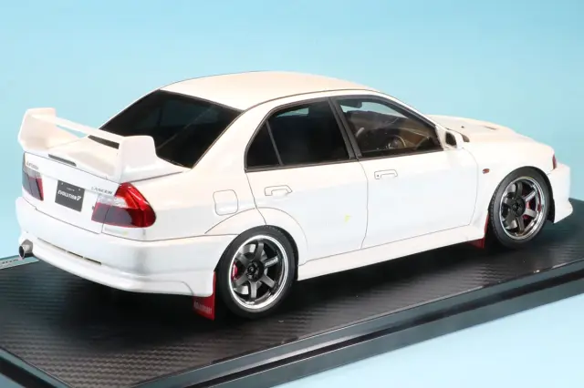 イグニッションモデル 1/18 ミツビシ ランサーエボリューションV (CP9A