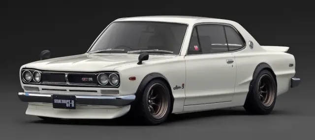 イグニッションモデル 1/18 スカイライGT-R 未開封 IG3613 イグニッションモデル 1/18 ニッサン スカイライン 2000 GT-R KPGC10