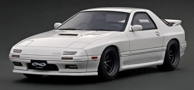 予約] イグニッションモデル 1/18 トヨタ マークll 2.5 グランデ