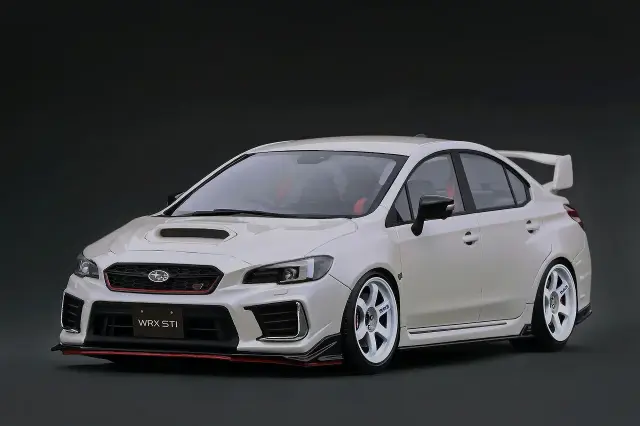 [予約] イグニッションモデル 1/18 スバル WRX STI (CBA-VAB) パールホワイト　IG4314