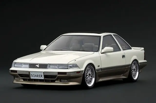 [予約] イグニッションモデル 1/18 トヨタ ソアラ (Z20) 3.0GT-リミテッド パールホワイト/ゴールド　IG4326