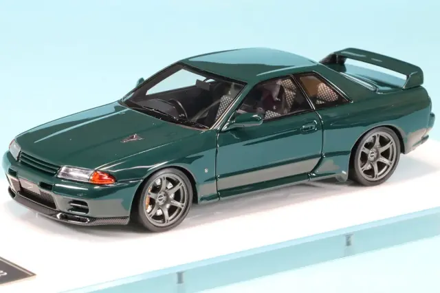 アイドロン 1/43 BUILT BY LEGENDS マインズ スカイライン GT-R (BNR32) オリベグリーン　EM679C