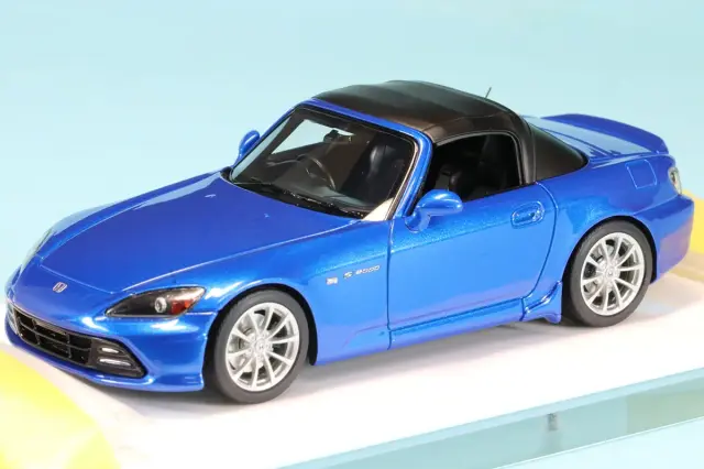 アイドロン 1/43 ホンダ S2000 20th Anniversary (AP2) 2020 バミューダブルーパール オープンルーフパーツ付属　EM729A