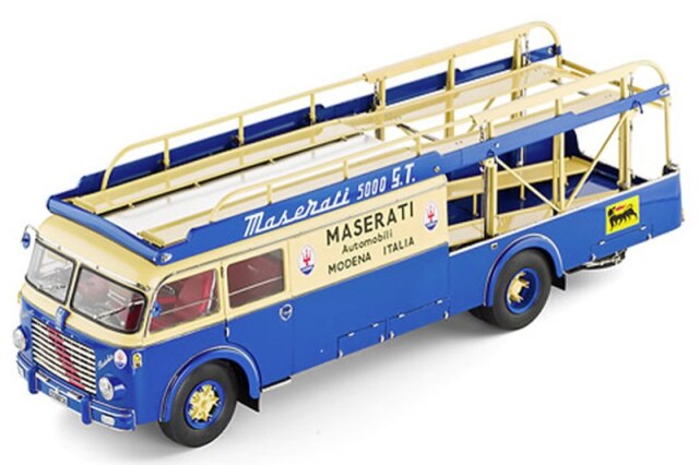 CMC 1/18 マセラティ トランスポーター フィアット642 RN2 Bartoletti 1957　M-097