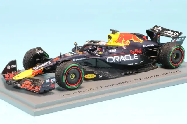 スパーク 1/43 レッドブル RB21 No.1 オーストラリア GP 2025 M.フェルスタッペン 2nd.　S9576