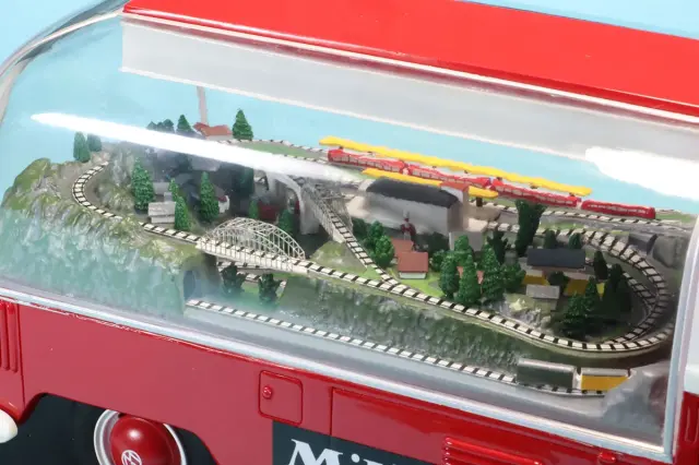 スパーク/シュコー 1/18 フォルクスワーゲン T1 広告宣伝車 Marklin