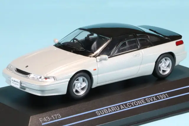 ファースト43 1/43 スバル アルシオーネ SVX 1991シルバーブラック　F43-173