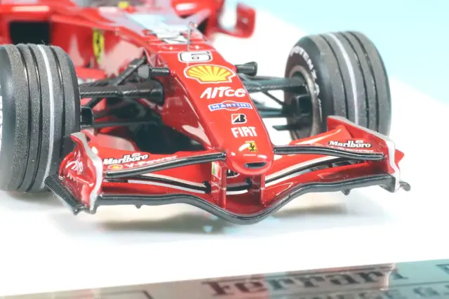 Red Line Ferrari F2007 1/43 K.ライコネン Amazon.co.jp: スパーク レッドライン KBR002 1/43 フェラーリ F2007