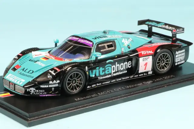 スパーク 1/43 マセラティ MC12 GT1 No.1 2006 スパ 24h ウィナー A. ベルトリーニ／E. ファン・デ・ポーレ／M. バーテルス　43SPA2006