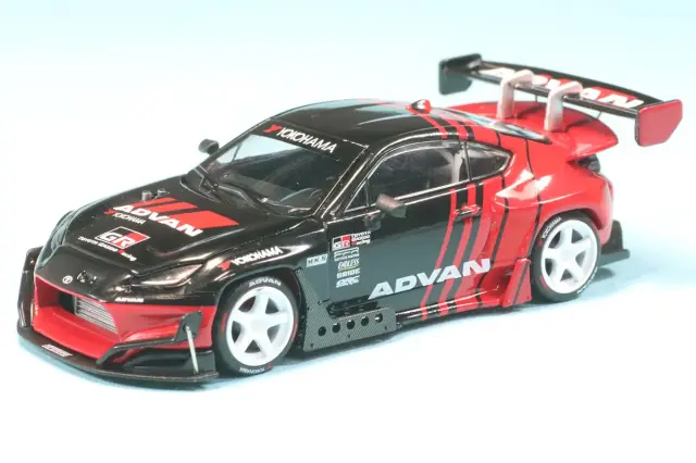 POPレース 1/64 パンデム トヨタ GR86 アドバン　PR640228