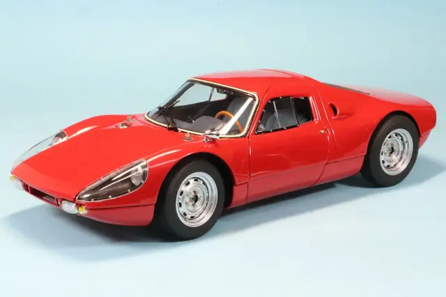 CMC  1/18 ポルシェ 904 カレラ GTS レッド 200台限定　M-275