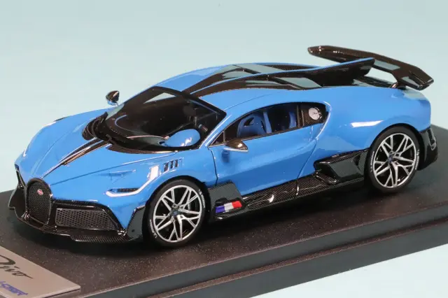 ルックスマート 1/43 ブガッティ ディーボ Motor sports Gathering 2018 グロスフレンチレーシングブルー　LS497D