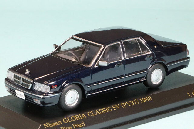 カーネル 1/43 グロリア CLASSIC SV (PY31) 1998 ダークブルーパール　CN439810