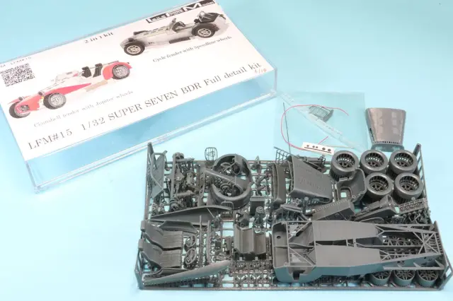 トップスタジオ 1/12 カワサキ ニンジャ ZX-RR 2006 ディティール