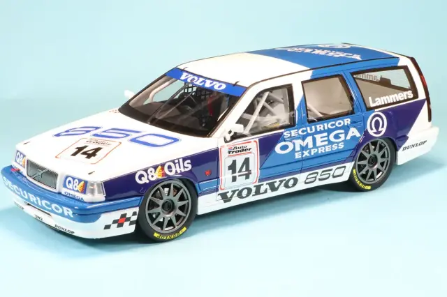 ミニチャンプス 1/43 レッドブル RB16B トルコGP 2021 2nd M