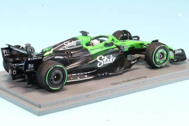 スパーク 1/43 ザウバー C45 No.27 2025 イギリスGP N.ヒュルケン