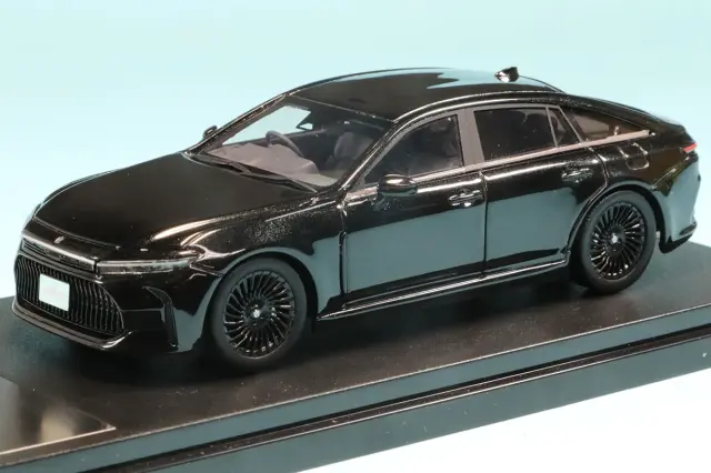ハイストーリー 1/43 トヨタ クラウン Z ブラックパッケージ 2024 プレシャスブラックパール　HS525BK