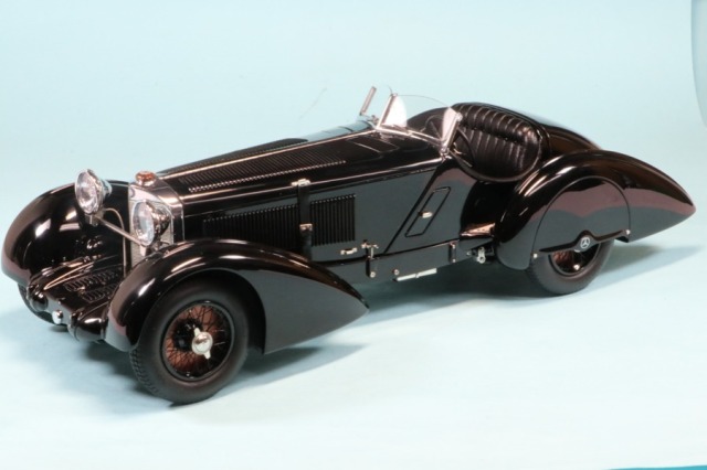 CMC 1/18 メルセデス ベンツ SSK ブラックプリンス 1934　M-225