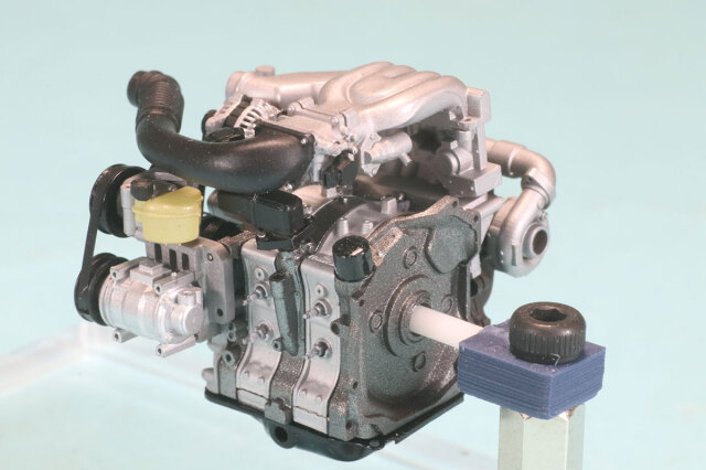 アヒキロ模型 1/24 ロータリー エンジン 13B-REW型 ハイ