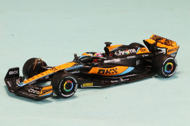 スパーク 1/64 マクラーレン MCL60 No.81 O.ピアストリ　Y292