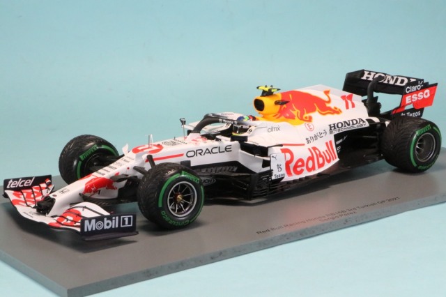 スパーク 1/18 レッドブル RB16B トルコGP 2021 3rd S.ペレス "ありがとう" スペシャルカラー　18S606