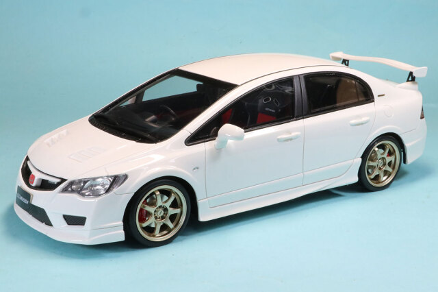オットーモビル 1/18 ホンダ シビック FD2 タイプR 無限 ホワイト　OTM941