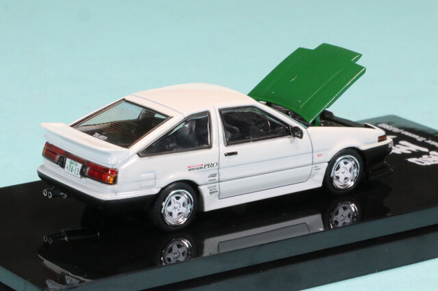 ホビージャパン 1/64 トヨタ スプリンタートレノ (AE86) DRIFT