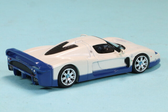 1/64 YM MODEL マセラティ MC12 ストラダーレ　青白 Amazon | 1/64 YM MODEL マセラティ MC12 Stradale ストラダーレ