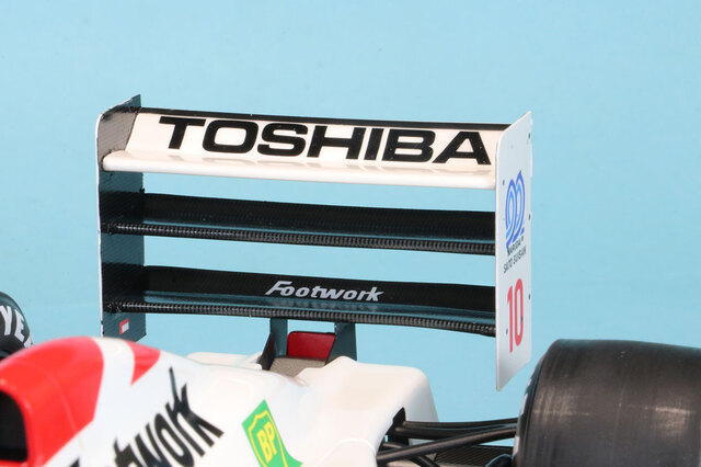 テクノモデル 1/18 フットワーク FA13 No.10 1992 日本GP 鈴木亜久里