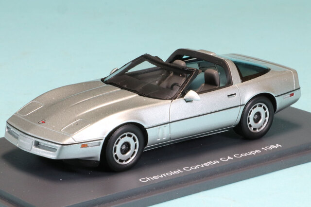 シュコー 1/43 コルベット S4 オープンルーフ シルバー　450926400