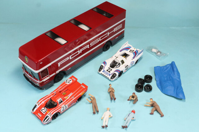 ブルム 1/43 ポルシェ 917 トランスポーター セット ルマン 1970 1971 フィギュア付き　S2403