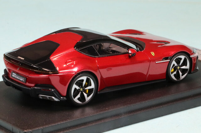 ルックスマート 1/43 フェラーリ 12チリンドリ クーペ