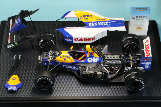 ロムファクトリー 1/12 ウィリムアズ FW14B 1992 N.マンセル 後期型 黒台座ディスプレイケース付き　RFT12049_TO