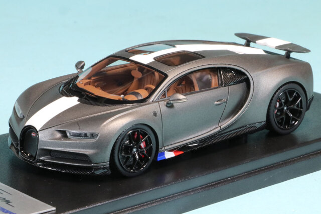 ルックスマート 1/43  ブガッティ シロン スポーツ レ・レジェンド・デュ・シエル(空の伝説)　LS494LDC