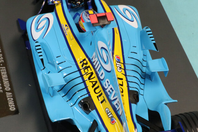 1/43 ミニチャンプス　ルノー　アロンソ　R25R26 各GP カスタム品 ミニチャンプス 1/43 ルノーF1 R26 フェルナンド・アロンソ