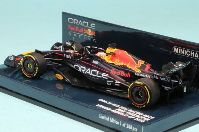 ミニチャンプス 1/43 オラクル レッドブル レーシング RB18 2022