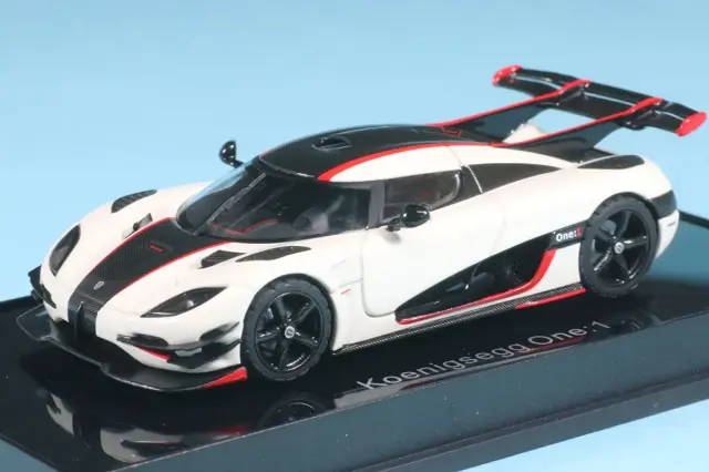 再生産】1/18 ランボルギーニ アヴェンタドール SVJ