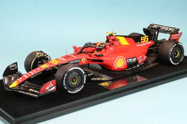 ルックスマートFerrari sf-23 ラスベガスgp ルクレール Looksmart Ferrari SF-23 #16 Charles Leclerc Las Vegas GP