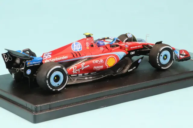 ルックスマート 1/43 フェラーリSF21 #55 サインツ MWデカール仕様