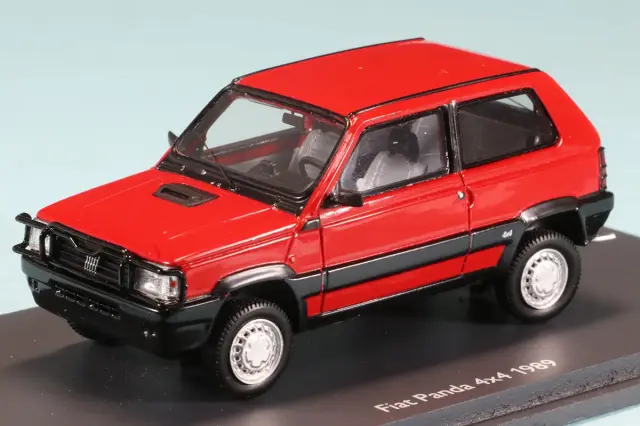 シュコー 1/43 フィアット パンダ 4×4 1989 レッド　43U00053