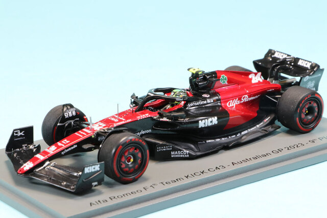 スパーク 1/43 アルファロメオ C43 オーストラリア GP 2023 No.24 周冠宇　S8564