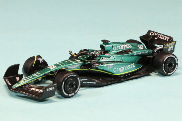 スパーク 1/64 アストンマーチン AMR22 No.18  2023 L.ストロール　Y294