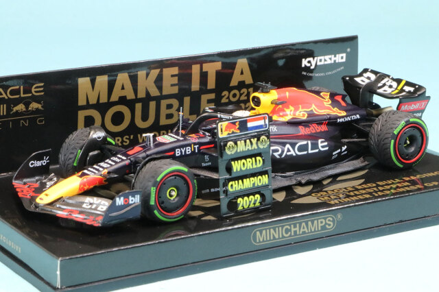 ミニチャンプス 1/43 レッドブル RB18 日本GP 2022 マックス 
