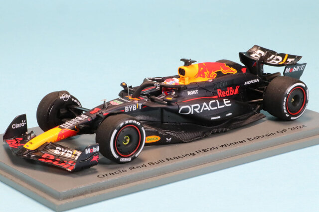 スパーク 1/43 レッドブル RB20 バーレーンGP 2024 M.フェルスタッペン ウィナー　S9519