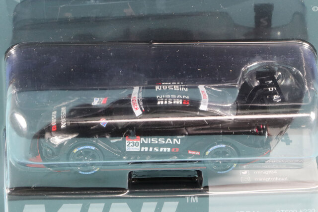MINI-GT 1/64 ニッサン GT-R R35 スーパーGT GT500 2021 No.230