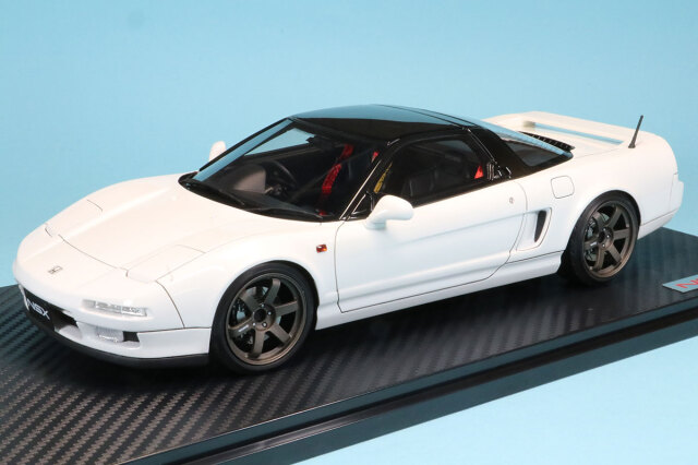 イグニッションモデル 1/18 ホンダ NSX NA1 ホワイト　IG3485